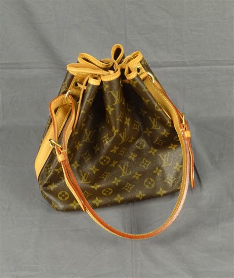 sac louis vuitton petit noé